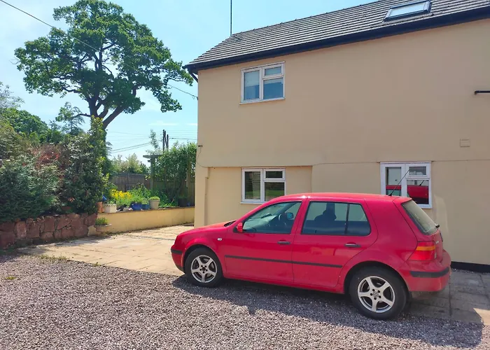 Kinton Grange Snug
