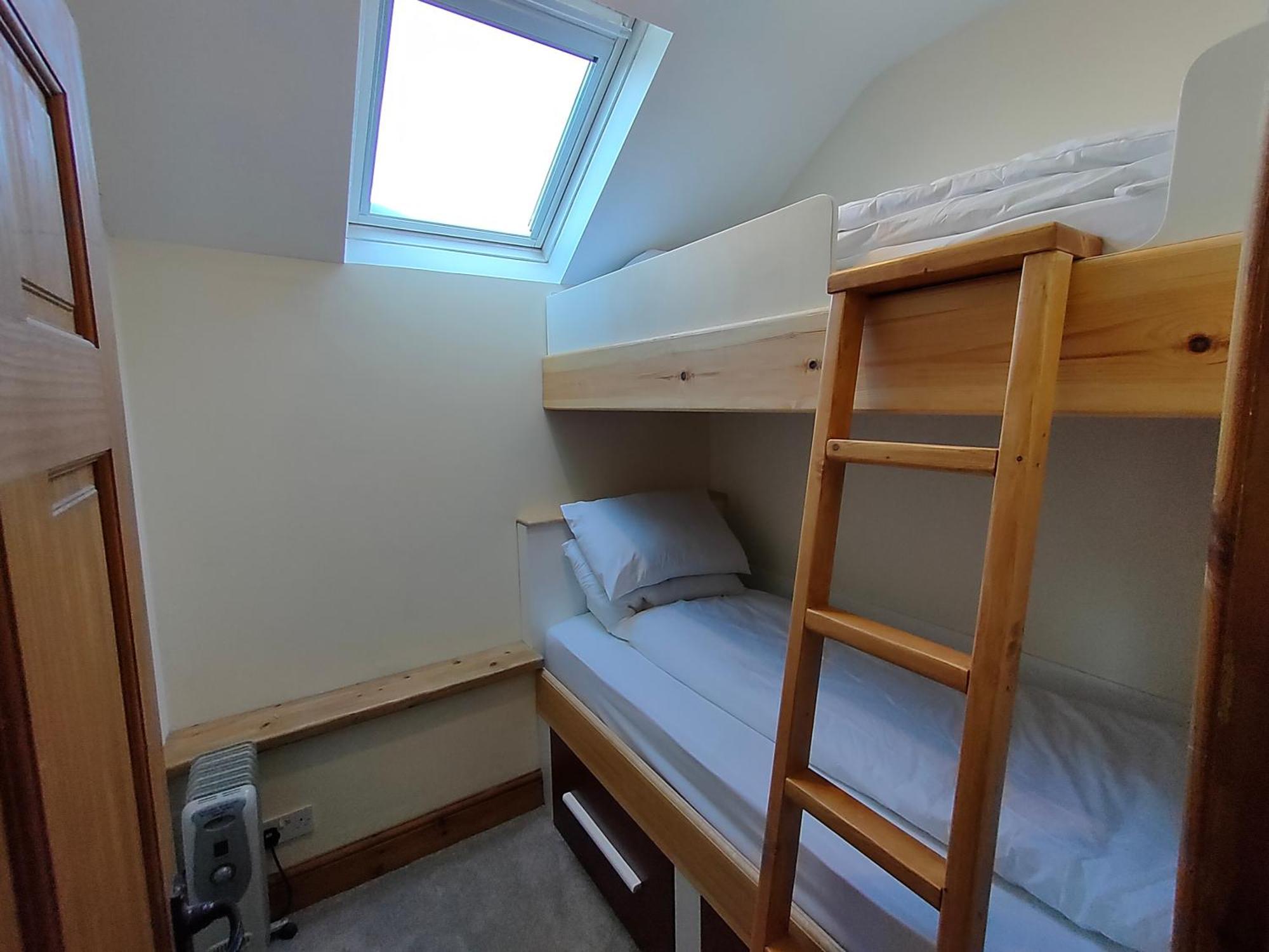 Kinton Grange Snug * Shrewsbury